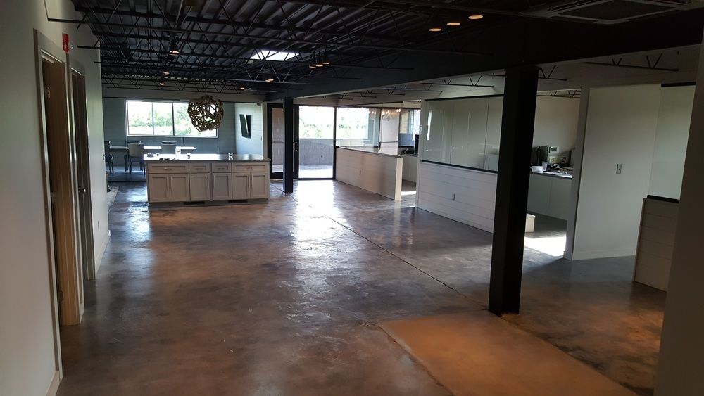 Renovated Downtown Flex Space for Lease: 1129 Baldwin St, Chattanooga, TN 37403